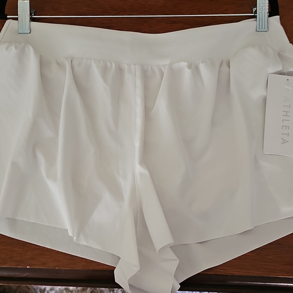 NWT Athleta Go The Distance Run Short